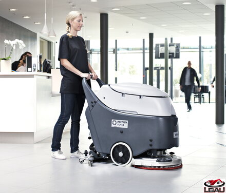 Nilfisk SC450 B - 53  9087370020 - Batériový podlahový umývací stroj