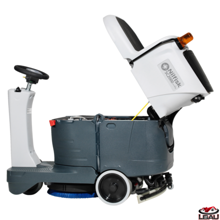 Nilfisk SC2000 Full Package 9087411020 - Batériový sedadlový podlahový čistiaci stroj