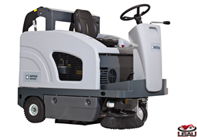 Nilfisk SW4000 P 9084401010 - Benzínový zametací stroj